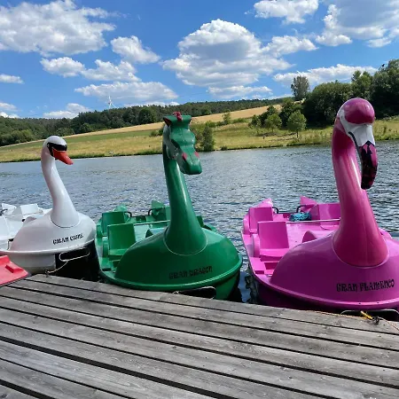 Entspannung In Der Mit Seeblick Und Sauna - Felix Von Mein-seepark * Kirchheim (Hessen)