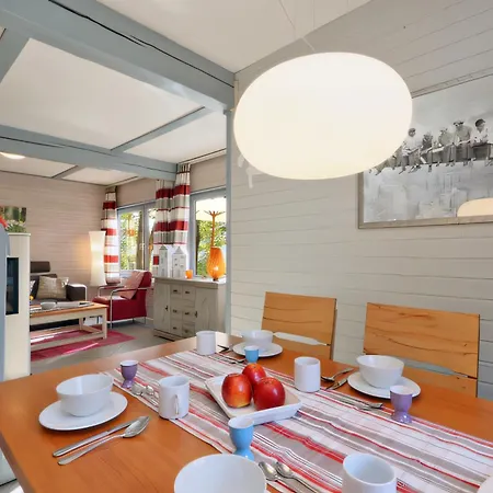 Holiday home Entspannung In Der Mit Seeblick Und Sauna - Felix Von Mein-seepark