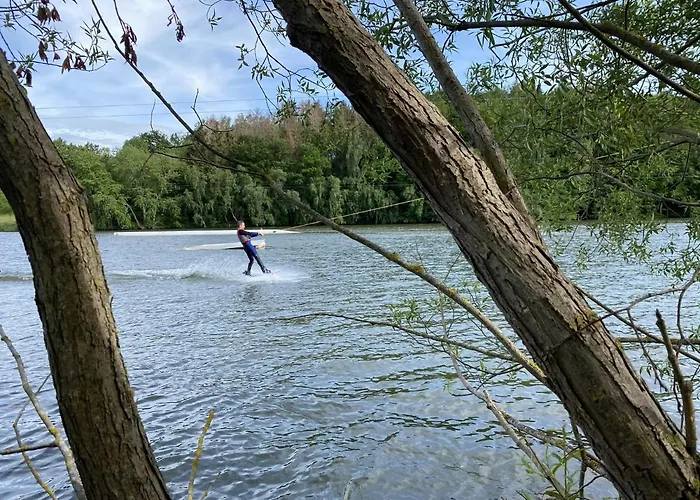 Vakantiehuis Entspannung In Der Mit Seeblick Und Sauna - Felix Von Mein-seepark
