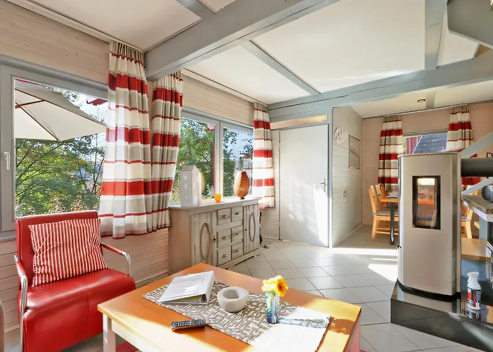 Entspannung In Der Mit Seeblick Und Sauna - Felix Von Mein-seepark * Kirchheim (Hessen)